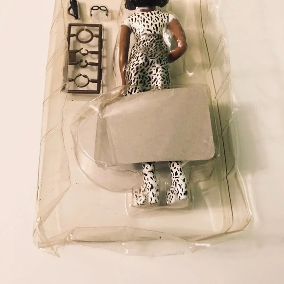 Vintage 1998 Scary Spice Girls 6 Inch Tall  Action Figure Doll Mel B Damaged - Picture 16 of 16